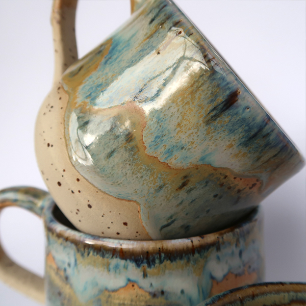 Handgemachte Tasse, Keramiktasse, Unikat, handmade, Glasur, Verlauf, orange, blau
